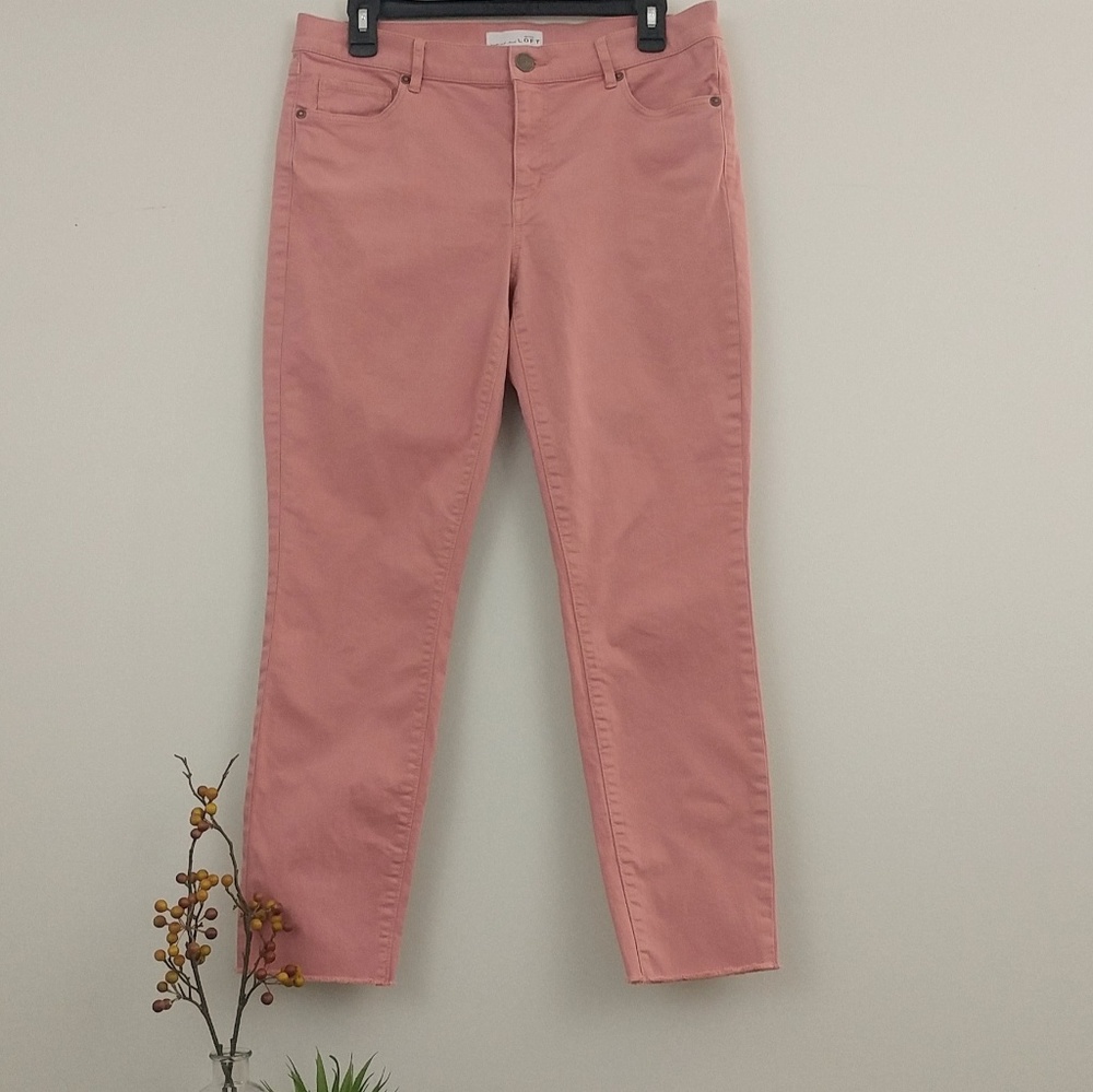 Ann Taylor Loft Skinny Jeans. F54